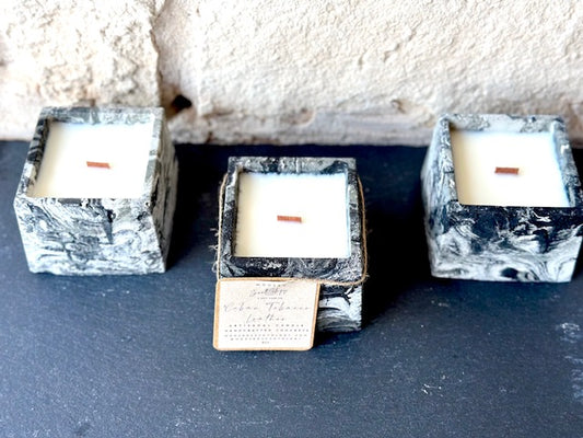 CUBAN TOBACCO · LEATHER Concrete Candle